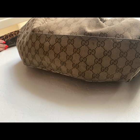Gucci handbag with matching wallet - Picture 2 of 7